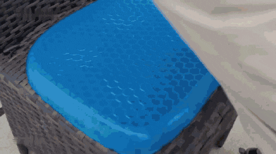 1684236160119615.gif